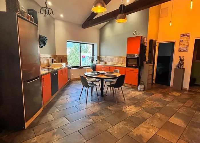 Maison Chaleureuse Entre Terre Et Mer. * Agde